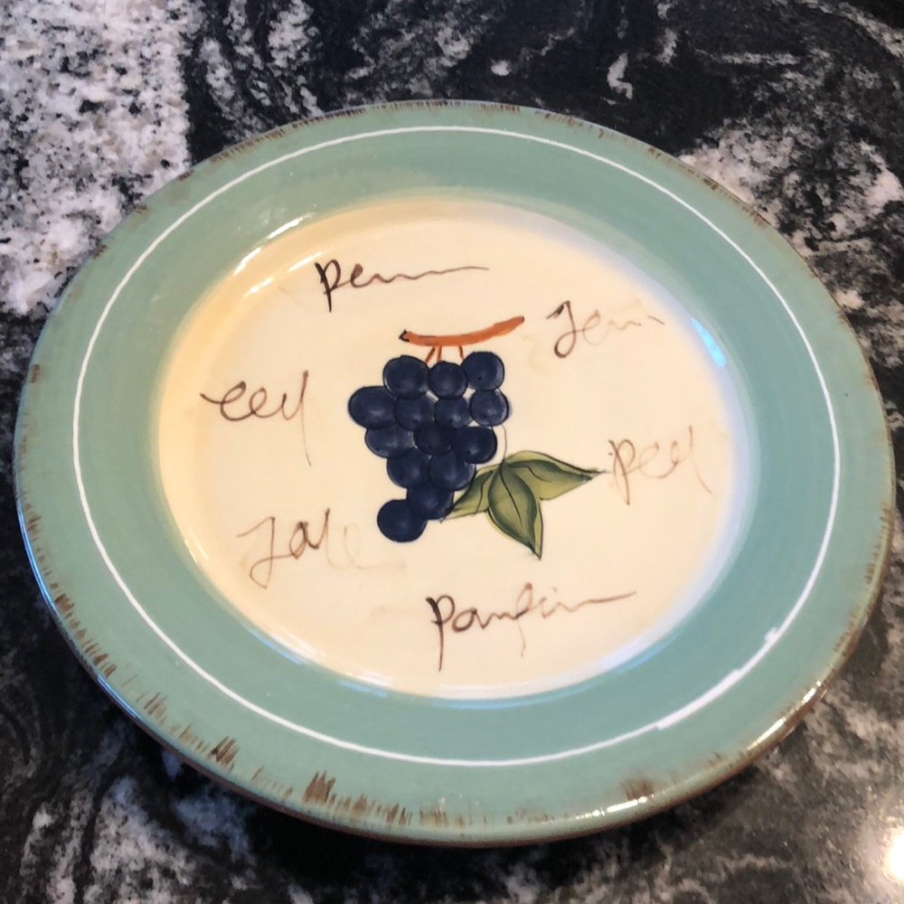 Baum Bros Style-Eyes “Fruit Writing” grapes plate